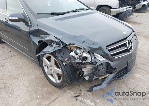 2010 Mercedes-Benz R 350 4Matic z USA, uszkodzony, nr VIN 4JGCB6FB2AA103558